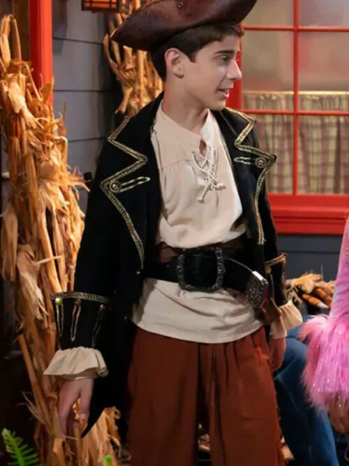 Wizards Beyond Waverly Place S01 Alkaio Thiele Black Coat