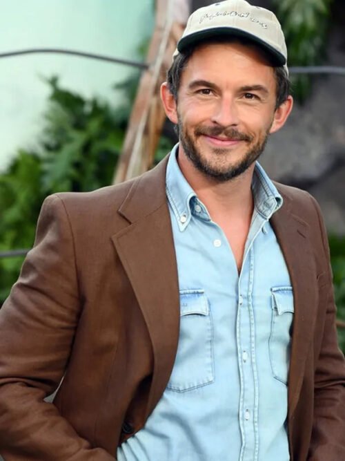 Shop Jurassic World Rebirth Jonathan Bailey Blazer